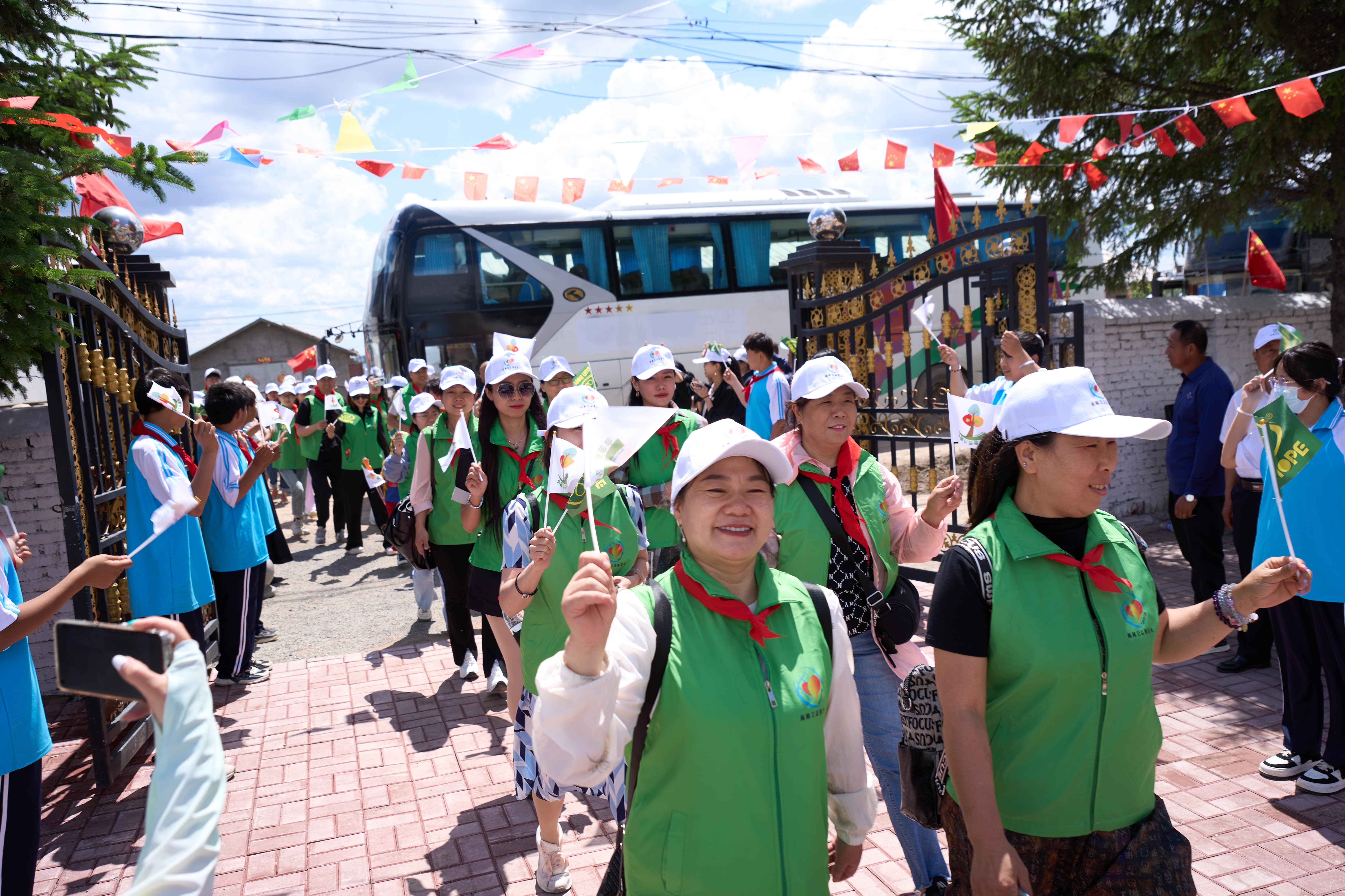 第254所 黑龙江巴彦县黑山镇民乐村华体会官方网站-华体会在线官网
侯玉霞学校